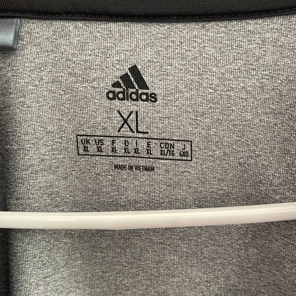 Adidas pullover - Picture 2 of 4